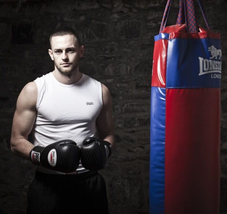 Boxing Classes for Beginners Get Fighting Fit & Learn to Box!